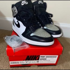 Jordan 1 Silver Toe W